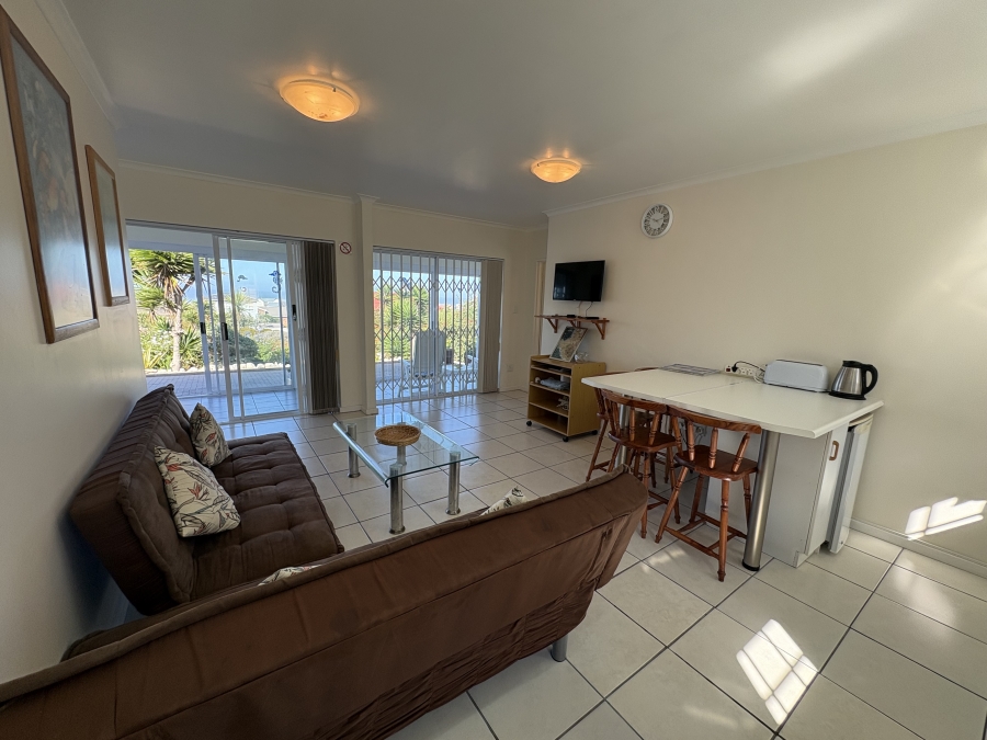 4 Bedroom Property for Sale in Pearl Bay Western Cape